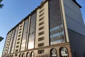 Royal Max hotel & spa, Алматы