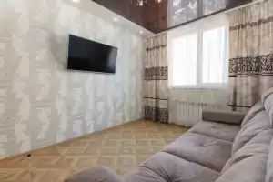 Квартира двухкомнатная с евроремонтом, Новосибирск