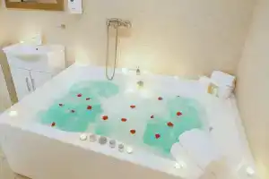 Апартаменты RelaxStudio Джакузи в центре Минска