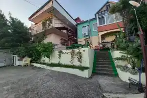Меблированные комнаты Лаза, Лазаревское
