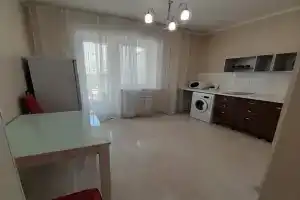 Апартаменты на улице Весны 21, Красноярск