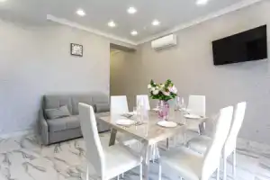 Апартаменты Red Apartments Светлана Парк Ассоль, Сочи
