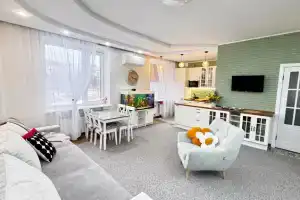 Апартаменты Центр 2к Сталинка, Волгоград