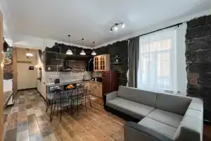 Апартаменты Aros Apartment, Гюмри