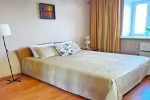 Квартира Просторная на Губкина с двумя двуспальными кроватями, Казань