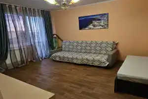 Апартаменты Дружбы 18, Волжский