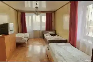 Квартира просторная трехкомнатная, Воскресенск