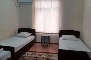 Guest House Sharq 21, Худжанд