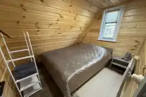 Частный дом A-frame Графит из дерева 4х местный Ривер Хаус