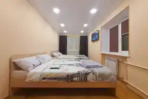 Апартаменты Кирова 60 двухкомнатные 35, Мурманск