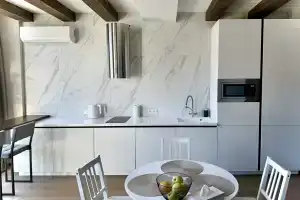 Apartments Baikal Hill House, Листвянка