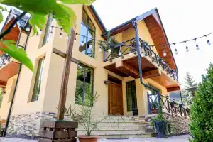 Villa Alexander in Dilijan, Дилижан