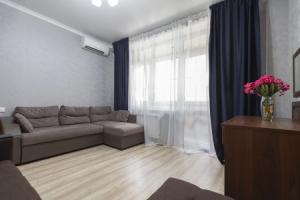 Квартира Двухкомнатная с Отдельной Кухней в 3х Минутах от Моря