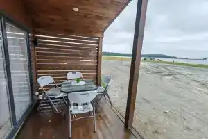 Гостевой дом у Моря, Перевозная