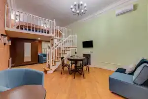 Квартира Консульский Дом Кирочная 8, Санкт-Петербург