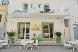 Hotel da Ettore, Порто-Чезарео