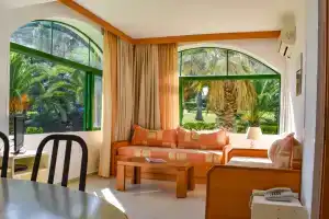 Апарт-отель «Govino Bay», Гувия