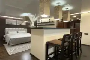 Квартира Дизайнерская Студия С Панорамным Балконом В Центре Москвы, Москва