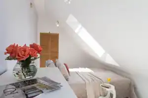 LovelyHome39|Двухуровневые Апартаменты  в немецком доме у Зоопарка