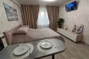 Апартаменты современные сети «Все в гости» в микрорайоне Видный на 3 этаже