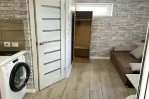 Апартаменты на Джеметинской 1, Пятихатки
