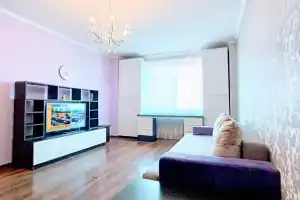Квартира на Липовой аллее, Калининград