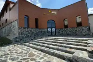 Отель Anne's Hotel in Mestia, Местиа