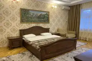 Апартаменты с видом на реку и горы, Гуамка