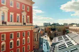 Апартаменты с видом на Мэрию и Тверскую площадь, Москва