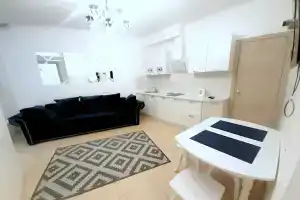 Квартира с 2 Спальнями Рядом с Морем в Центре