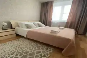 Квартира на Омской 10, Челябинск
