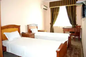 CROWN Hotel, Ташкент