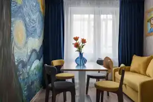 Апартаменты Какого-то художника, Красноярск