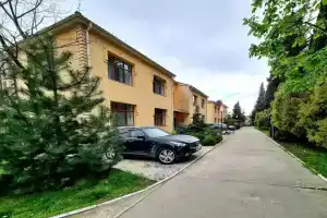 Меблированные комнаты в комплексе Орхидея Парк