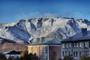Квартира Freeride Khibiny с посудомоечной машиной и балконом в Кировском районе