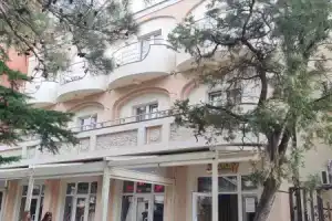 Санди, Геленджик