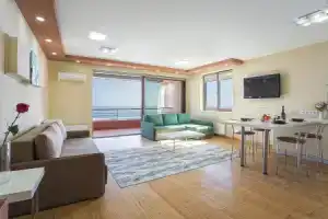 Апартаменты Familiya Gurzuf 8, Гурзуф