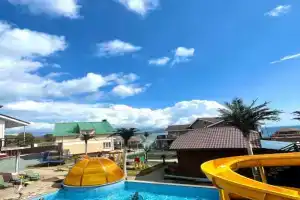 Гостевой дом «Южанка», Южно-Морской