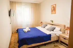 Апартаменты В самом центре Сочи с новым ремонтом, Сочи