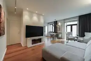 Квартира на сутки в центре Минска LuxHouse 2+2
