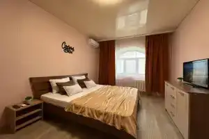 Апартаменты LikeHome на Гагарина 27/6, Оренбург
