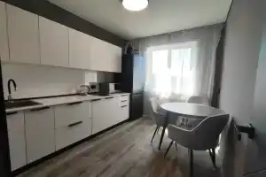 Квартира на Улице Толстого 25, Владивосток