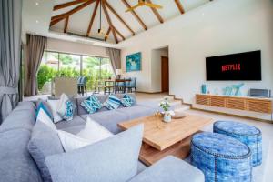 Вилла Trichada Stylish Private Pool 3 Bang Tao, Пхукет Таун