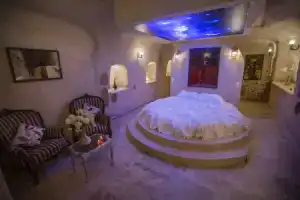 Karlık Cave Suite Cappadocia, Учхисар