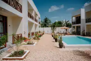 Отель Andy's Inn, Пингуэ