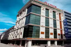 Armis Hotel, Измир