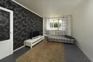 Квартира на Проспекте Карла Маркса 43а, Омск