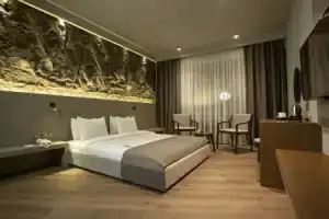 The Erzurum Hotel, Эрзурум