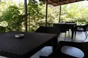 Riverside Guest House, Ереван