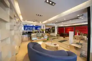 My Hotel, Измир